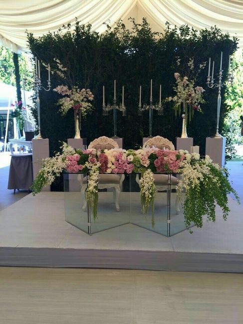 Decoración para mesa de novios - 7