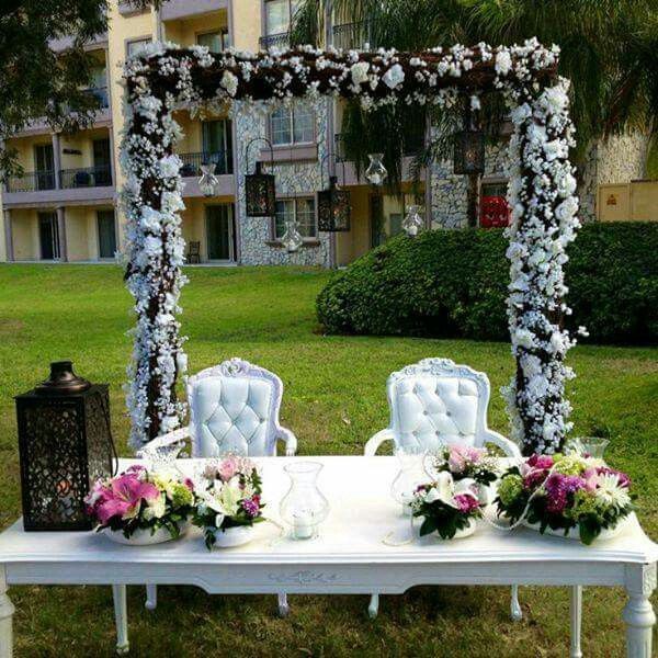 Decoración para mesa de novios - 25