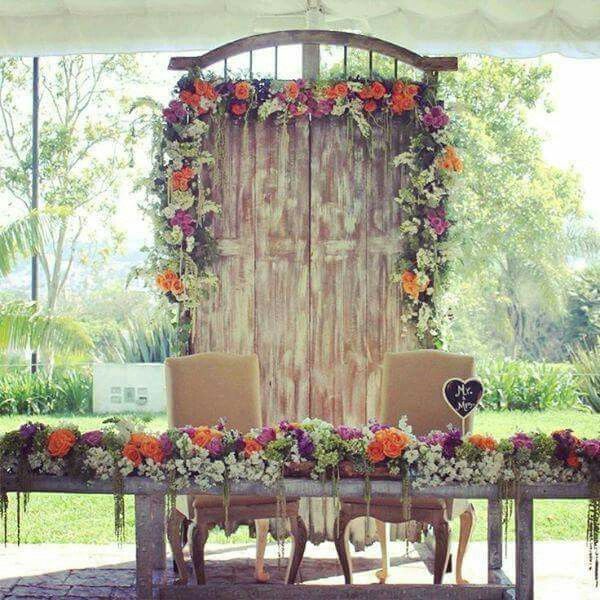 Decoración para mesa de novios - 30