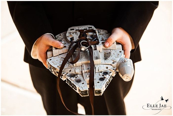 Ideas para una boda de star wars que la fuerza los acompañe - 22