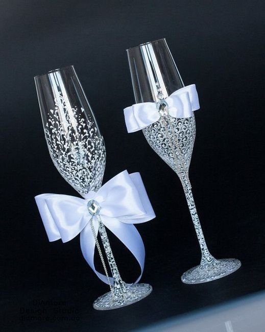  Ideas para decorar las copas de los novios. - 23