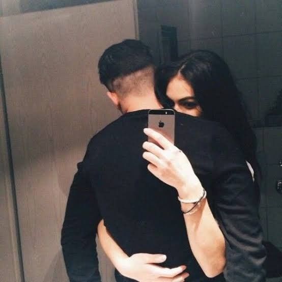 Reto con regalo: Sube una foto con tu pareja🎁 - 1