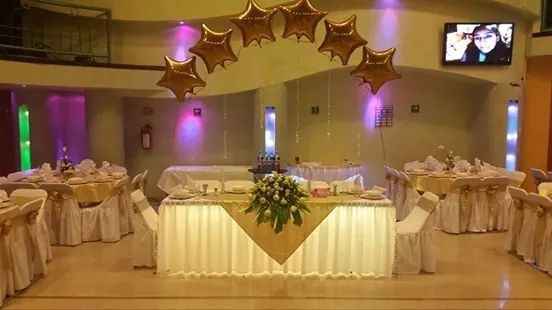 Dorado con blanco el color de mi boda :)  - 2