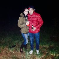Sube una foto más antigua con tu pareja - 1