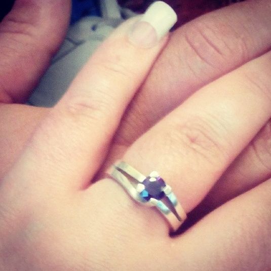Nuestros hermosos anillos de compromiso !!! - 1