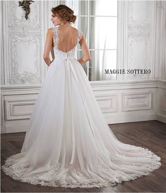 MAGGIE SOTTERO - CRYSTAL