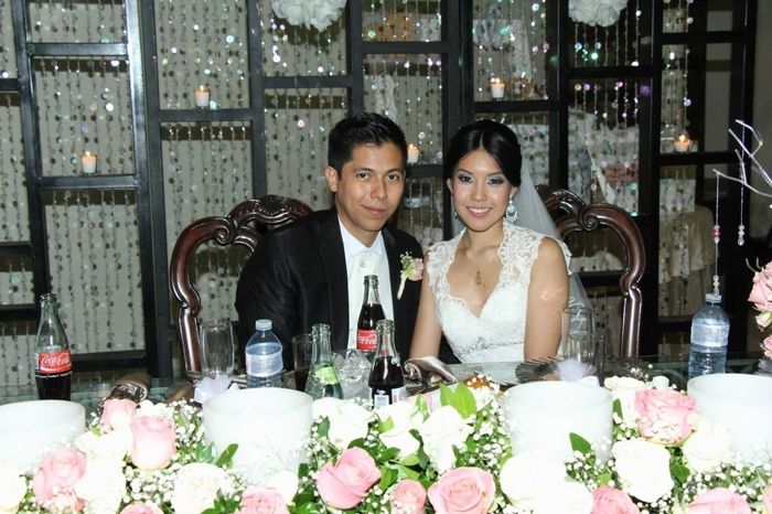 Nuestra mesa de novios