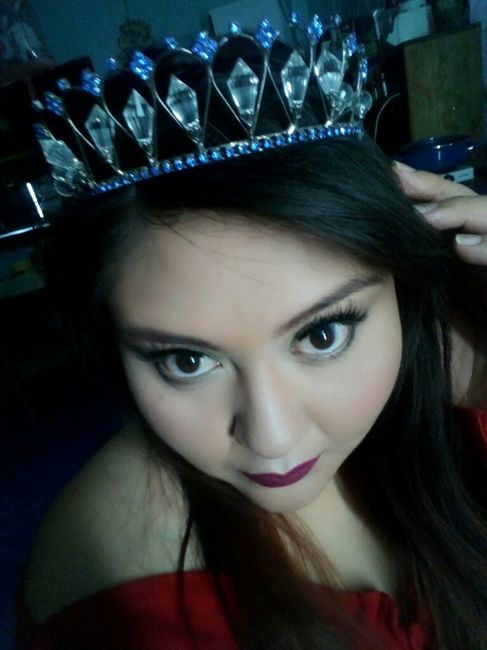 Mi coronita la que boy a usar en mi dia - 2