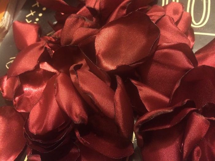 Petalitos para las mesas - 2