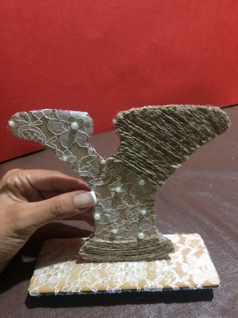 Iniciales para la mesa de bienvenida Cyf - 4