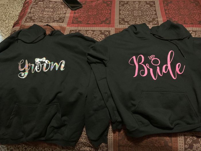 Las sudaderas de los novios!! 👰🏻🧔🏻💕 - 1