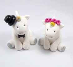 cake topper