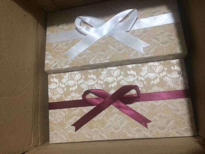 Llegaron!! Llegaron las batas!! 📦💃🏻❤️ - 1