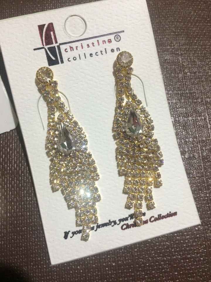 16 dias- aretes listos 👰🏻🌟 - 1