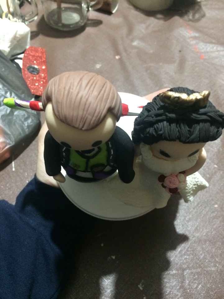 Mis monitos para el pastel... te amo como buzz - 2