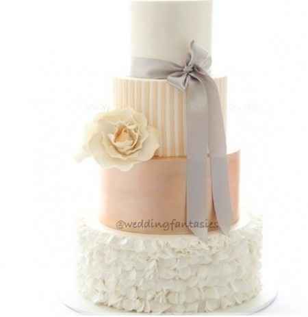 Pastel para boda rosa y gris