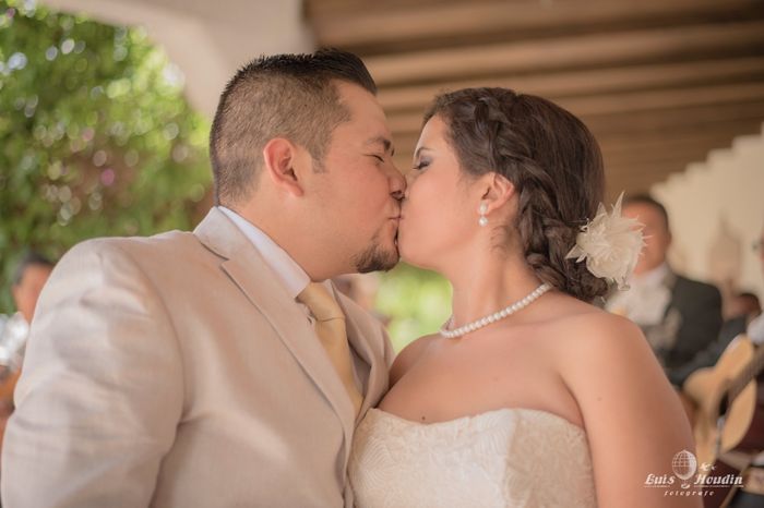 A casi un mes de casados les comparto unas fotos - 11
