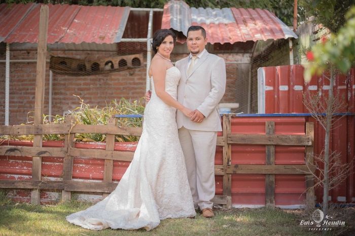 A casi un mes de casados les comparto unas fotos - 13