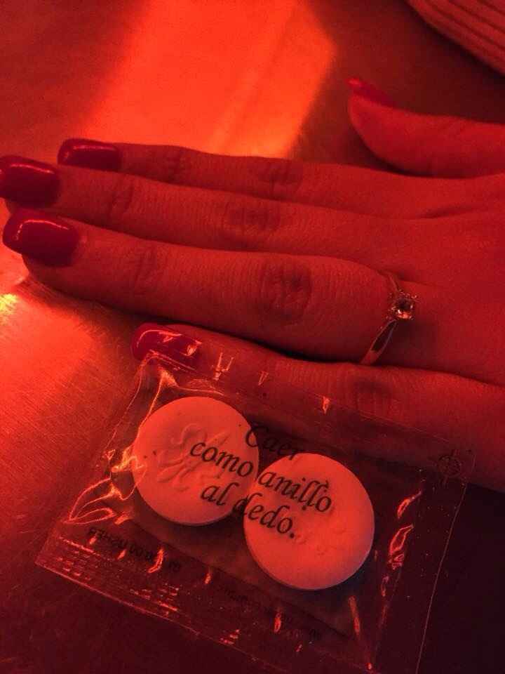 Catálogo de anillos de compromiso de Bodas.com - 1