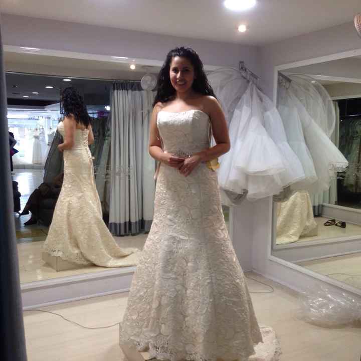 Mi vestido no se fijen en mis cachetes jejej - 1