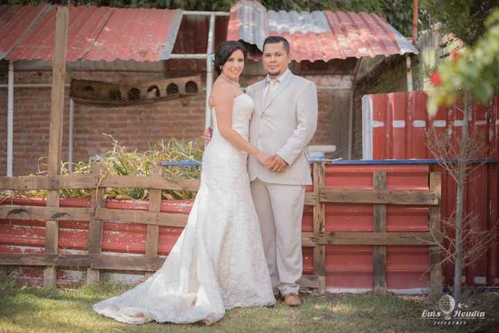A casi un mes de casados les comparto unas fotos - 13