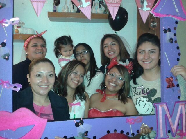 FAMILIA