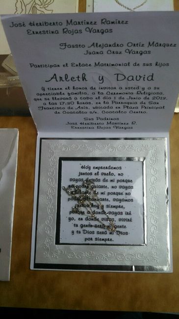 Y ya mandamos a hacer las invitaciones - 2