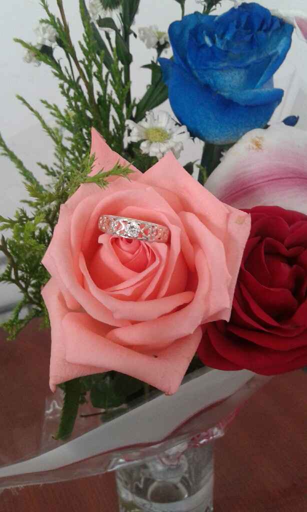 Anillo de compromiso, ¿es realmente indispensable? - 1