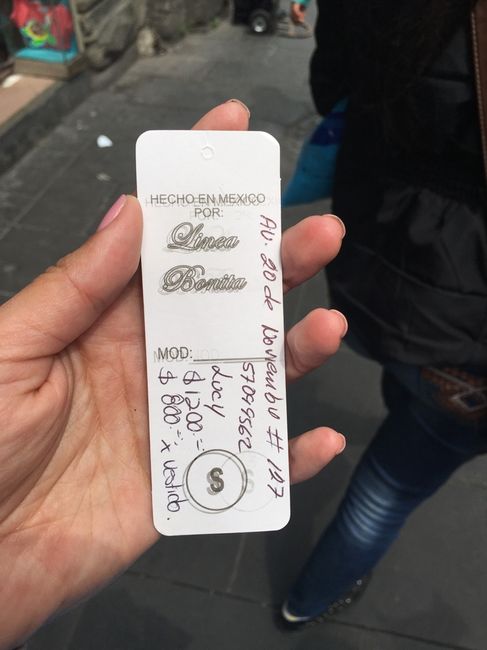 Help !  con los vestidos de mis damas ! - 1