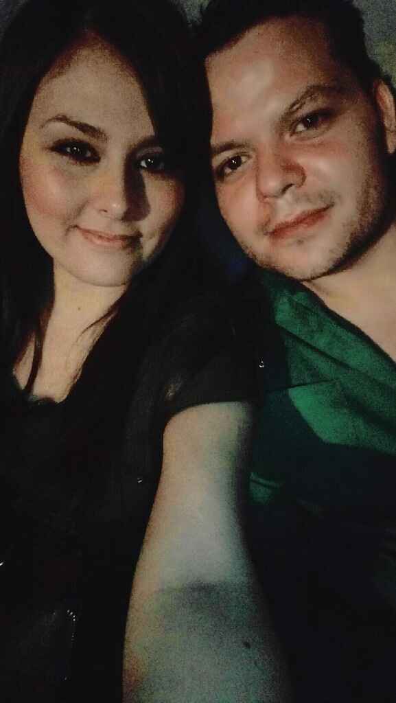 Sube una foto con tu pareja - 1