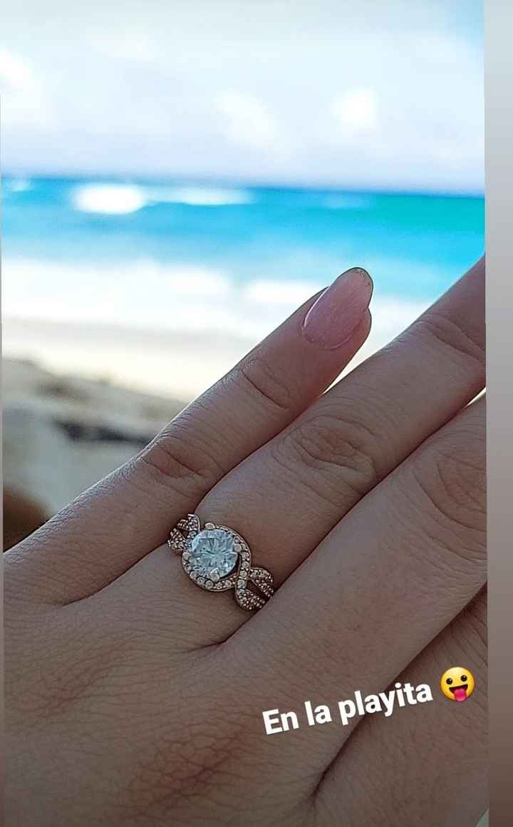 Foto enseñando el anillo, ¿FAN😍 O HATER 👎? - 1