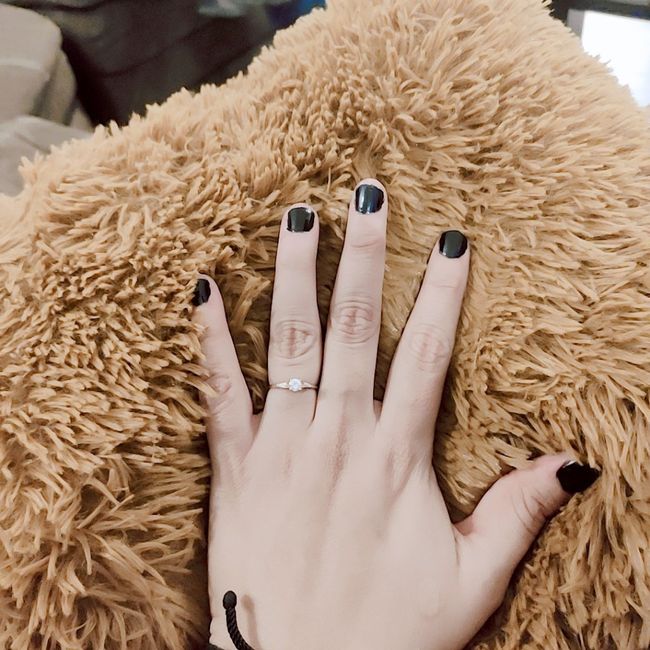 Mi anillo de compromiso, Jenny - 1