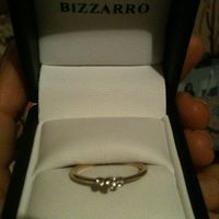 ¡El anillo de compromiso de Uri!