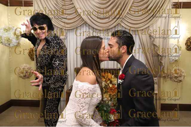 Boda Civil con Elvis 🕺🏻 - 1