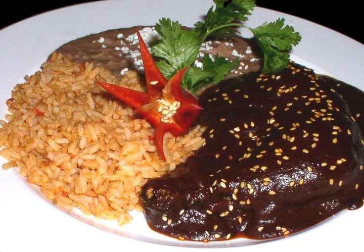 Mole en Amealco Restaurante Querétaro.!