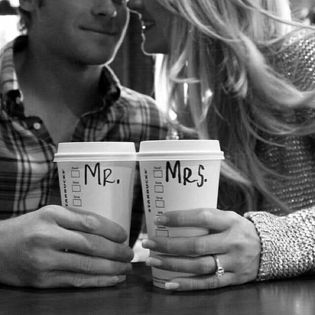 Ideas de fotos para presumir anillo de compromiso 💕 3