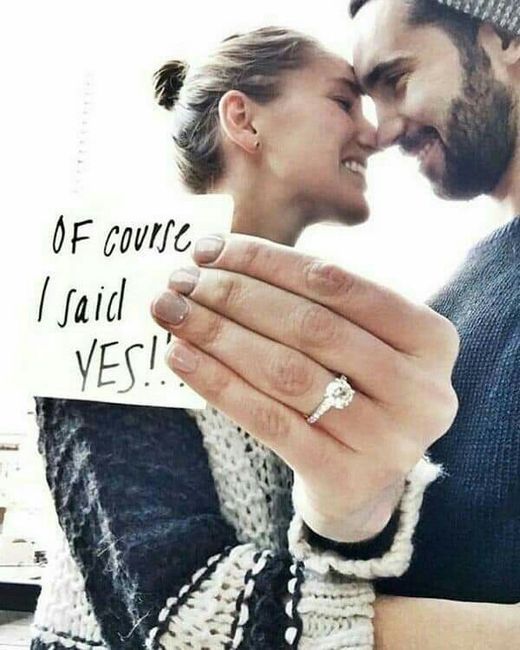 Ideas de fotos para presumir anillo de compromiso 💕 11