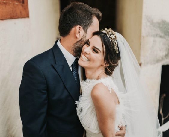 Peinados con tiara 10