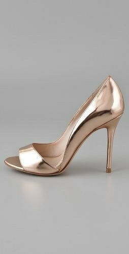 Zapatos de novia con un toque de dorado 8