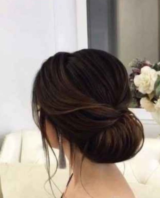 Peinados tipo recogido bajo para novia 👰🏻 40