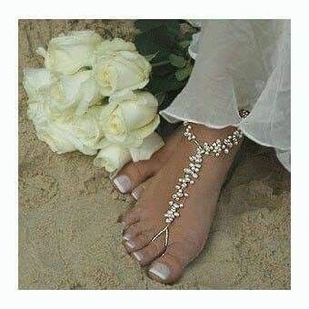 Zapatos para boda a pie de playa 9