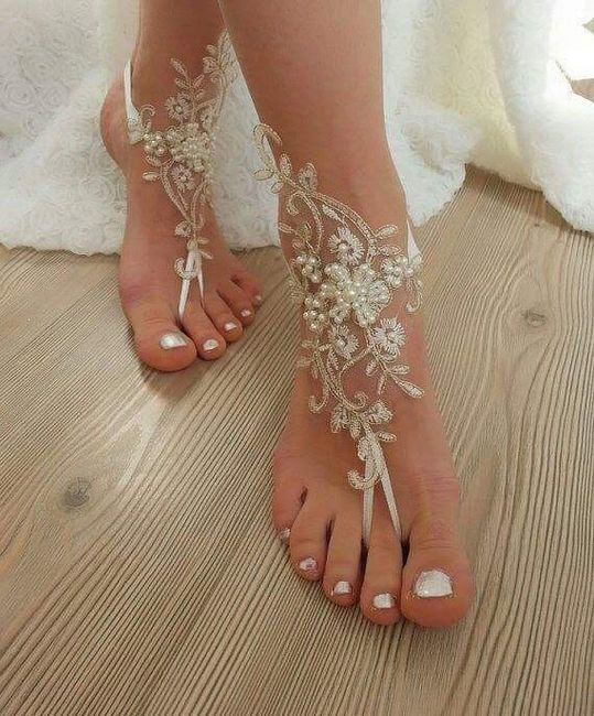 Zapatos para boda a pie de playa 10