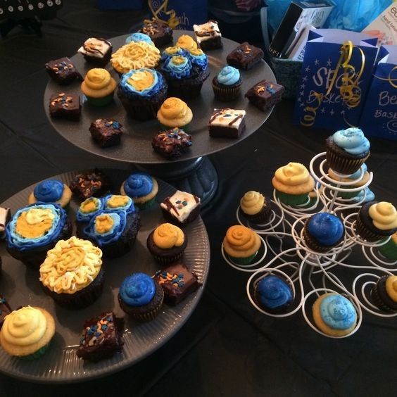 Boda inspirada en la obra de arte "noche estrellada" de Van Gogh 13