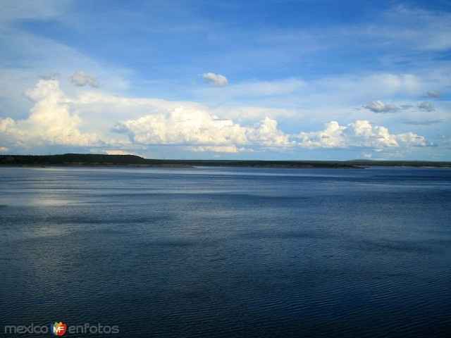 Lago El Tigre