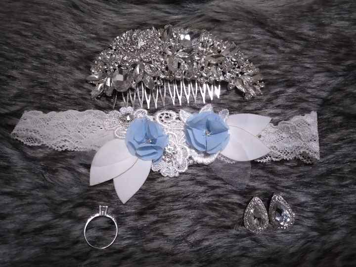 Compartan sus accesorios o tocados de novia 👰 - 1