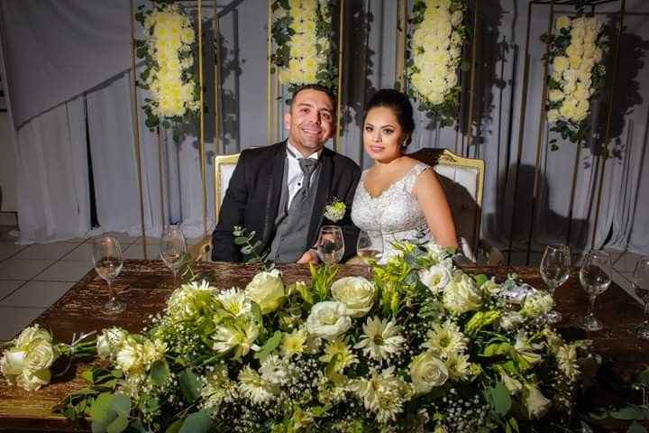 ¿Qué color elegiste para decorar tu boda? ❤️ - 1