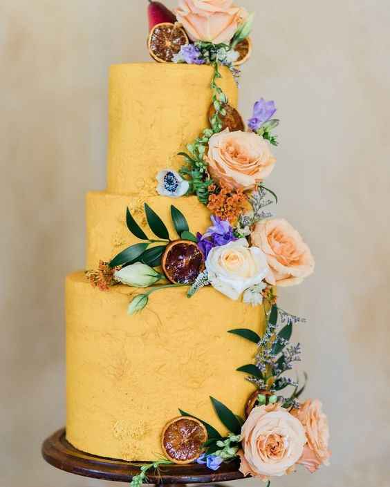 Colores: Pasteles de boda para verano en color amarillo. - 7