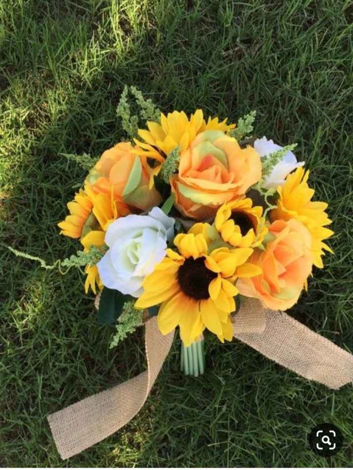 Colores: Un toque amarillo para tu boda con girasoles (ramo) - 10