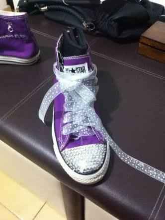 Ya tengo mis zapatillas!!!! y también mis converse rojos!!!! - 2