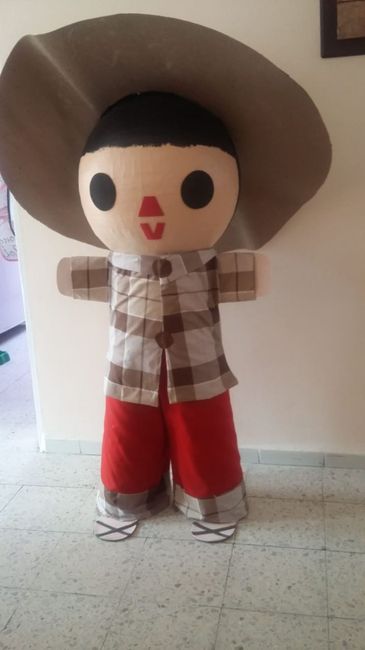 Piñata muñequito